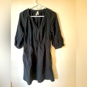 Pact 100% cotton gauze dress with pockets!